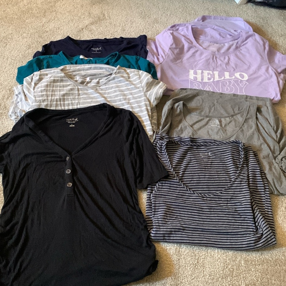 Bundle of 7 maternity tops